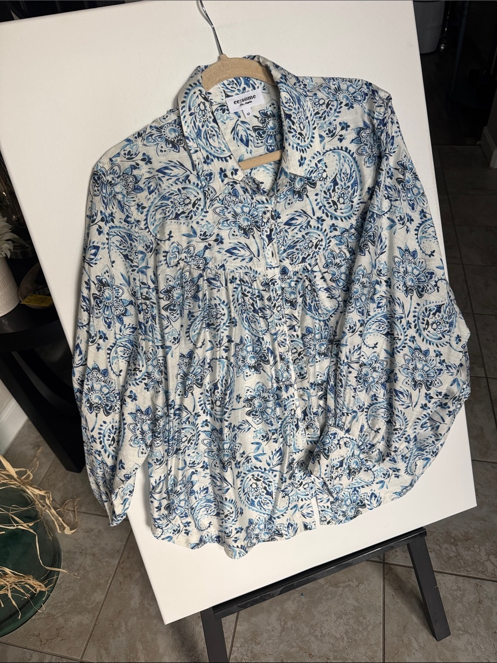 ee:some- Ecru & Blue Floral Button-Up Blouse - Women